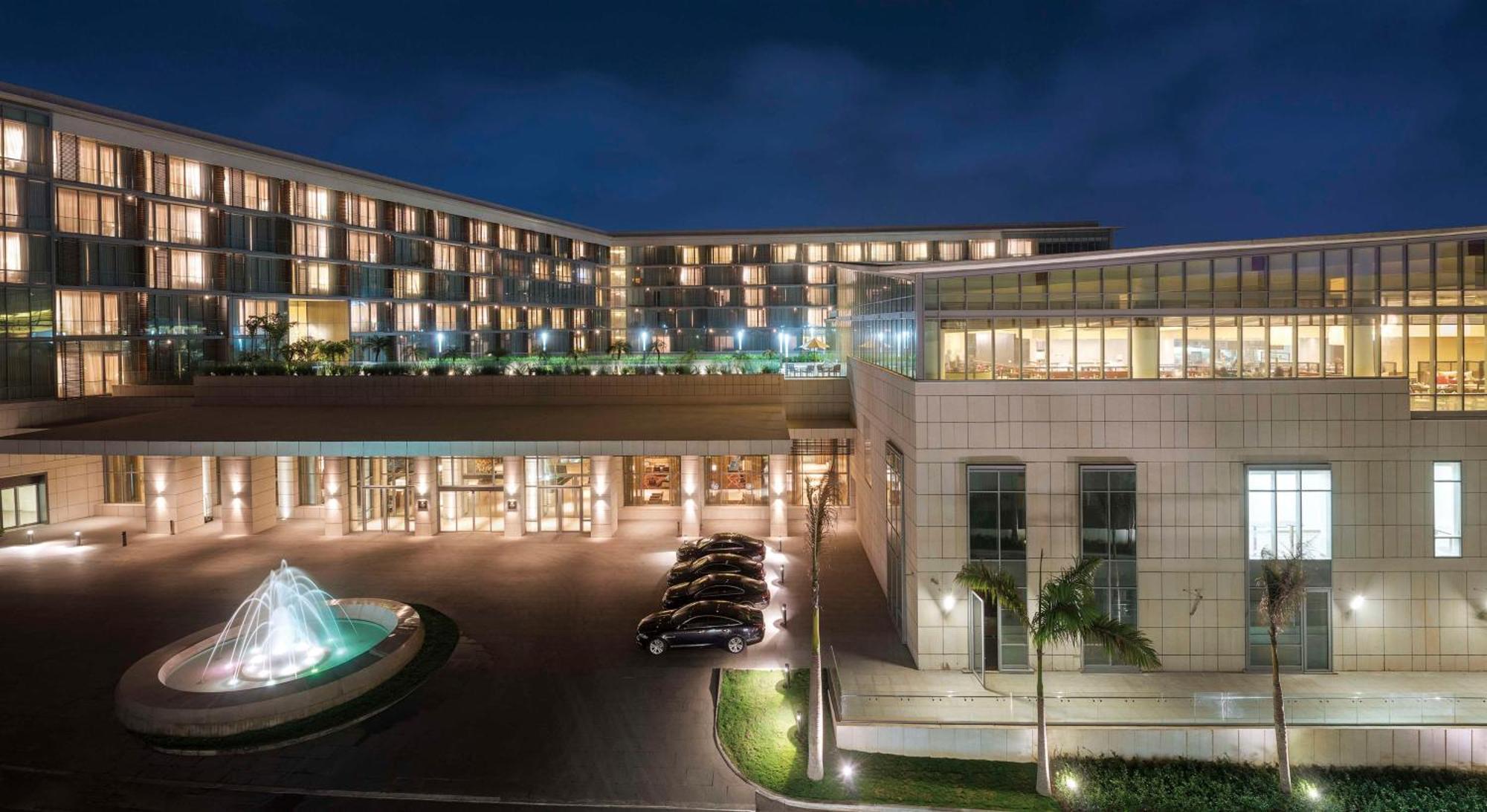 Kempinski Hotel Gold Coast City Accra Exterior photo